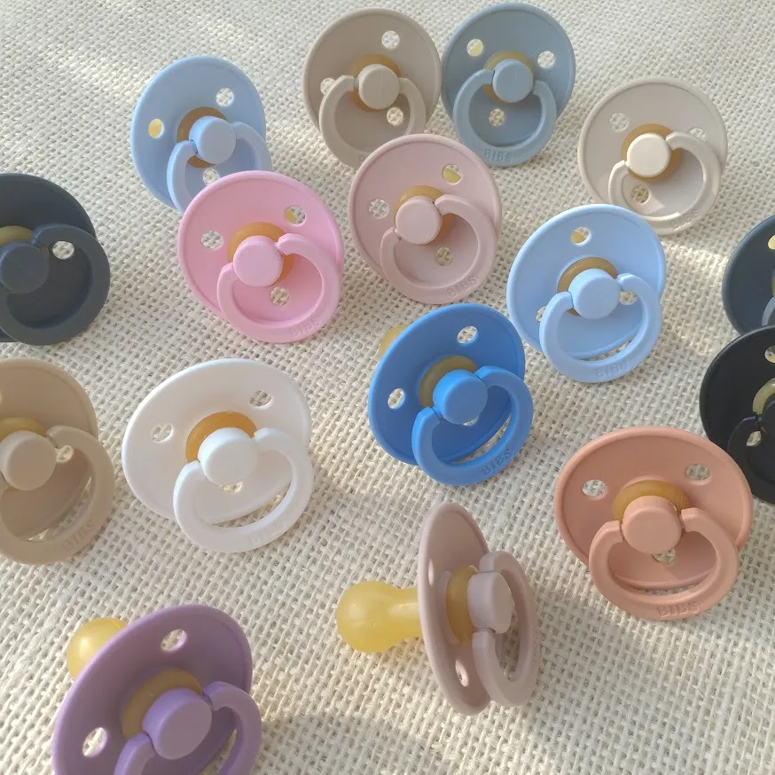 Chupetes Bibs en stock - Imagen 3