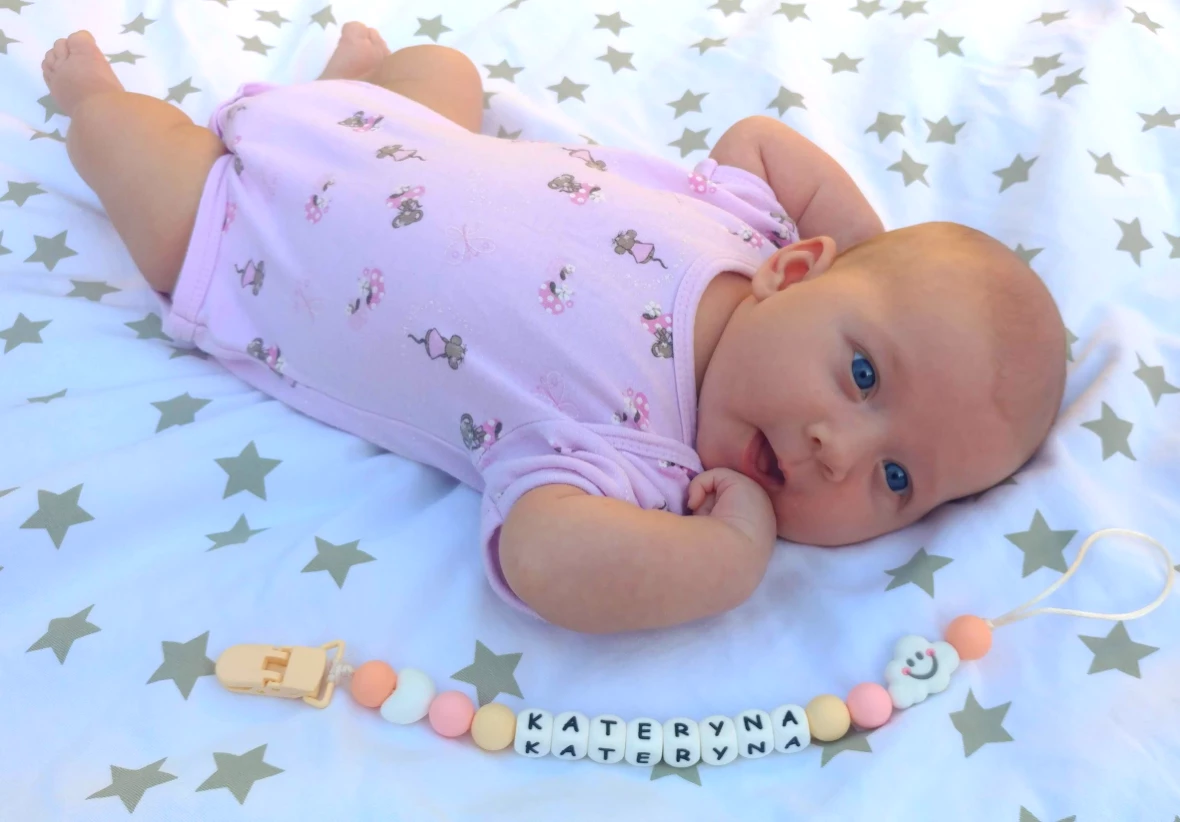 con el nombre de tu bebé.