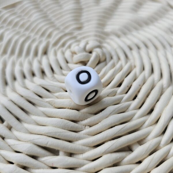 Letra 12 mm O